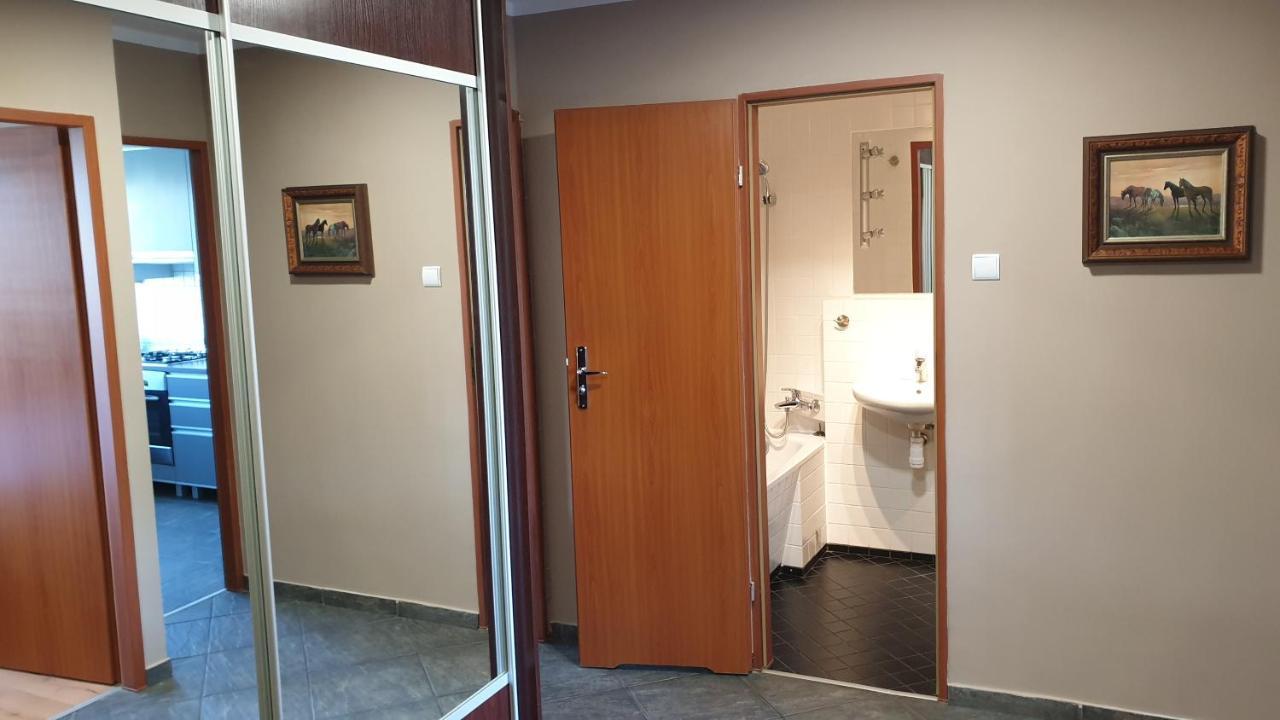 Apartamenty Podzamcze Wałbrzych Exteriör bild